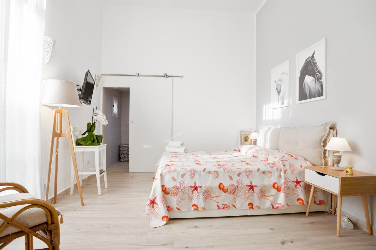 Maison San Michele Lovely Apartment Трани Екстериор снимка
